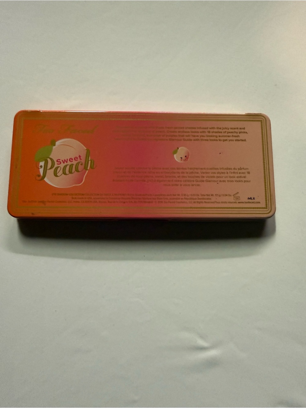 Too Faced Sweet Peach Palette - Picture 2 of 4